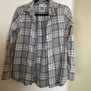 Old navy button up plaid shirt